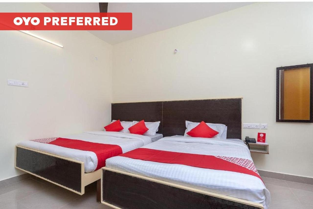 Oyo Hotel Sannidhi Residency Tirupati Zewnętrze zdjęcie