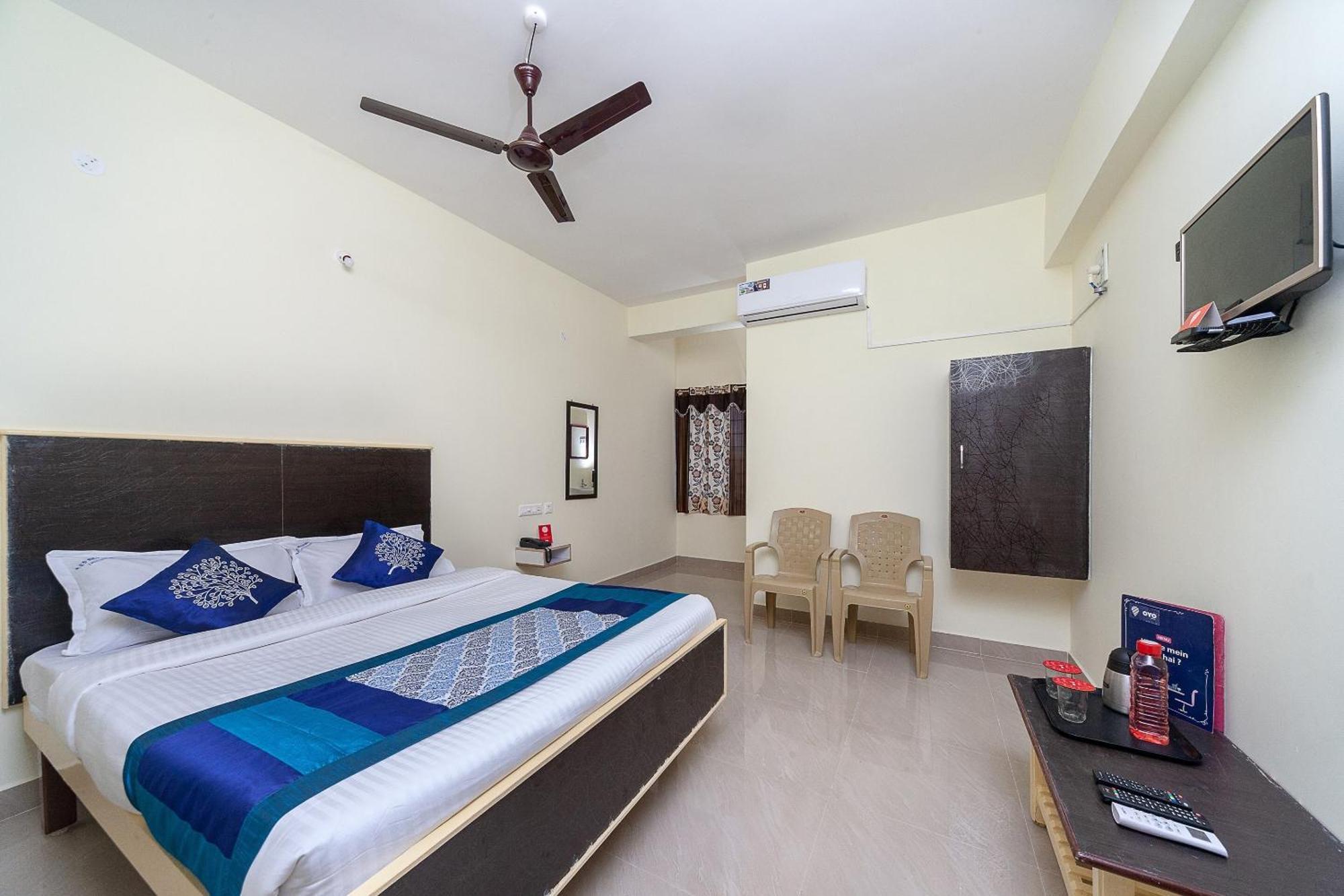 Oyo Hotel Sannidhi Residency Tirupati Zewnętrze zdjęcie